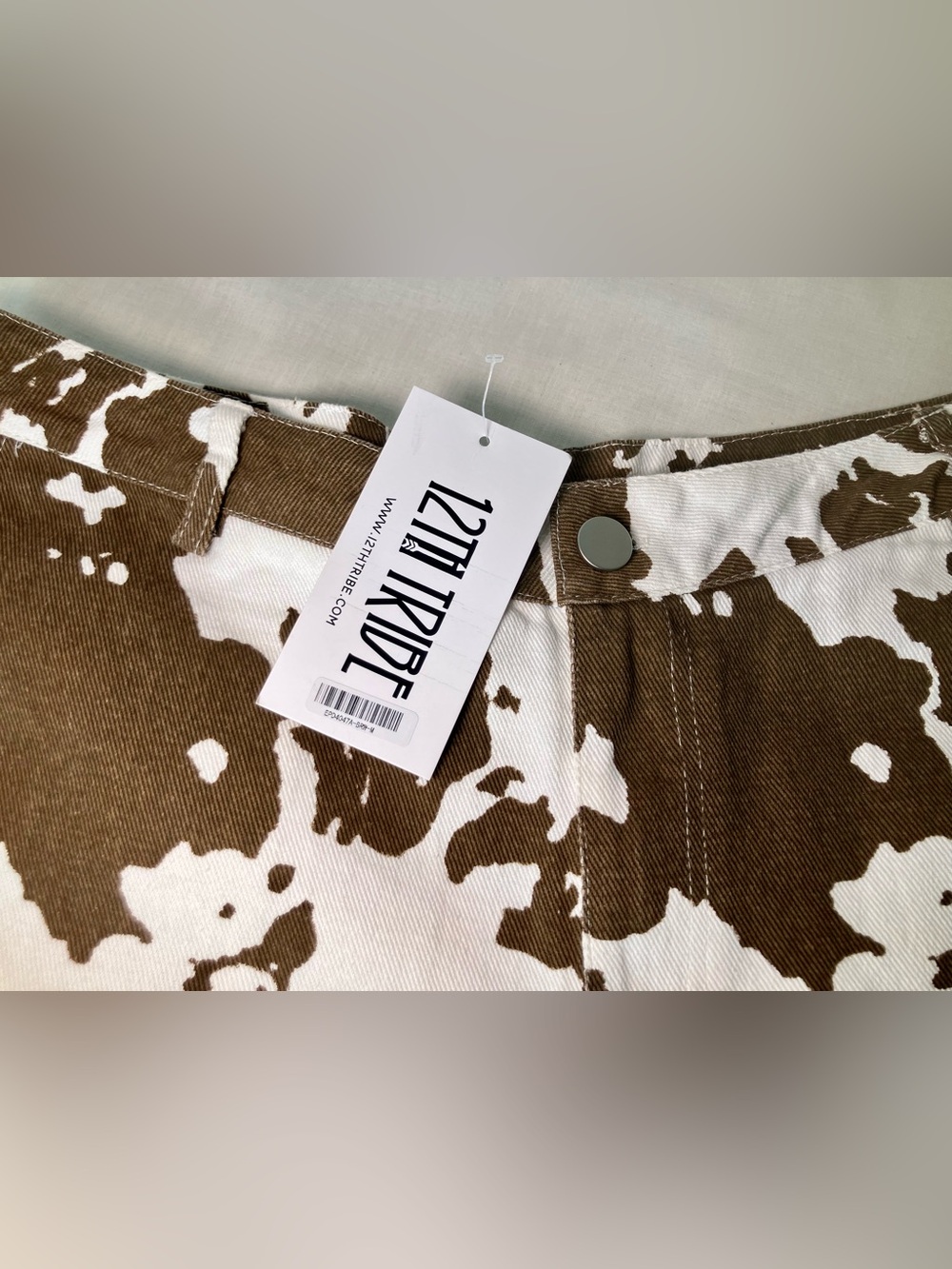 12th Tribe Dixie Cow Print Low Rise Hot Shorts Size M - Picture 2 of 10